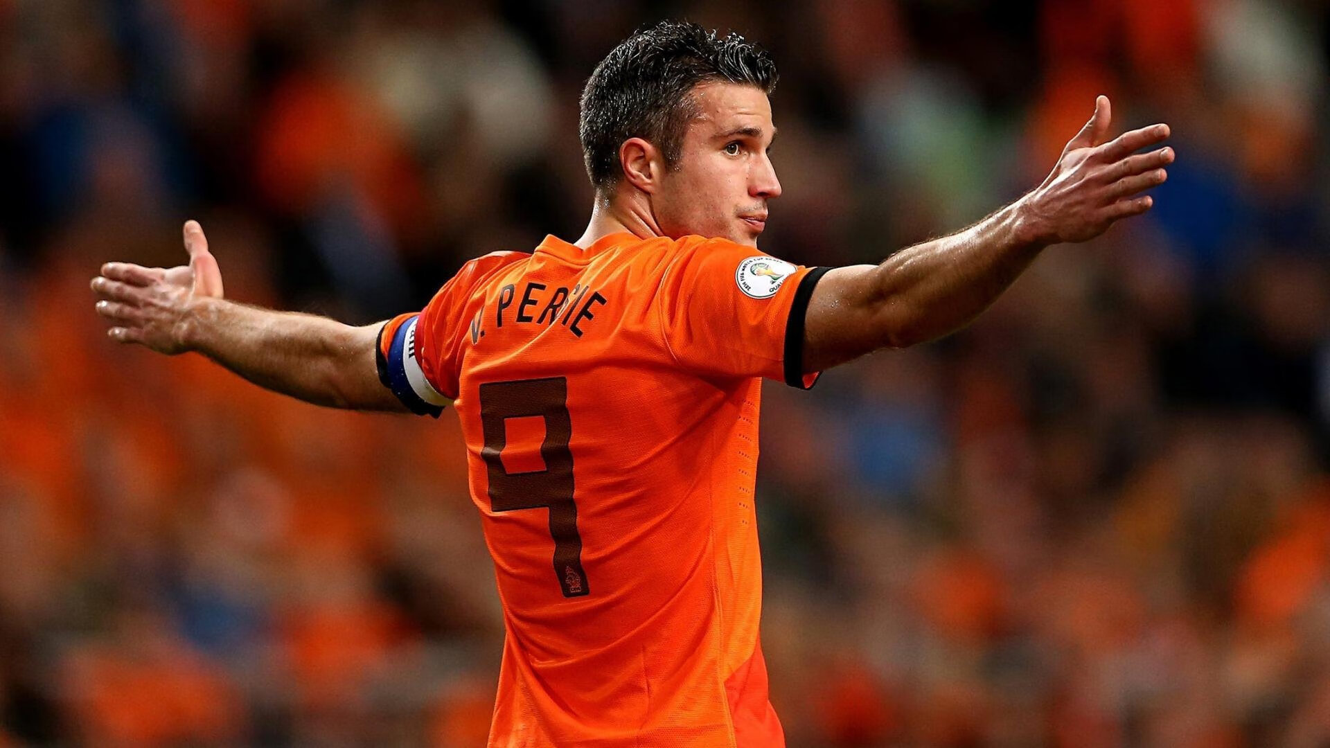 福登在禁区外围的远射成为对手防守重心，福登fm