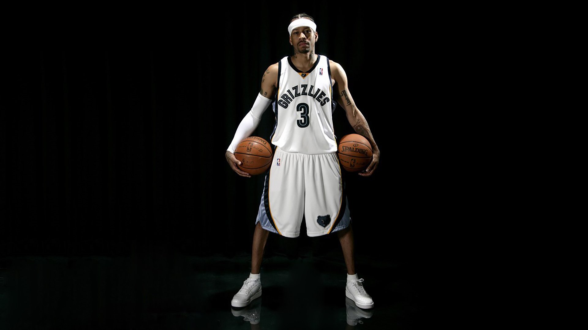 余嘉豪播客节目更新:和刘家成成总聊了聊郭艾伦的三方大交易,余嘉豪回国